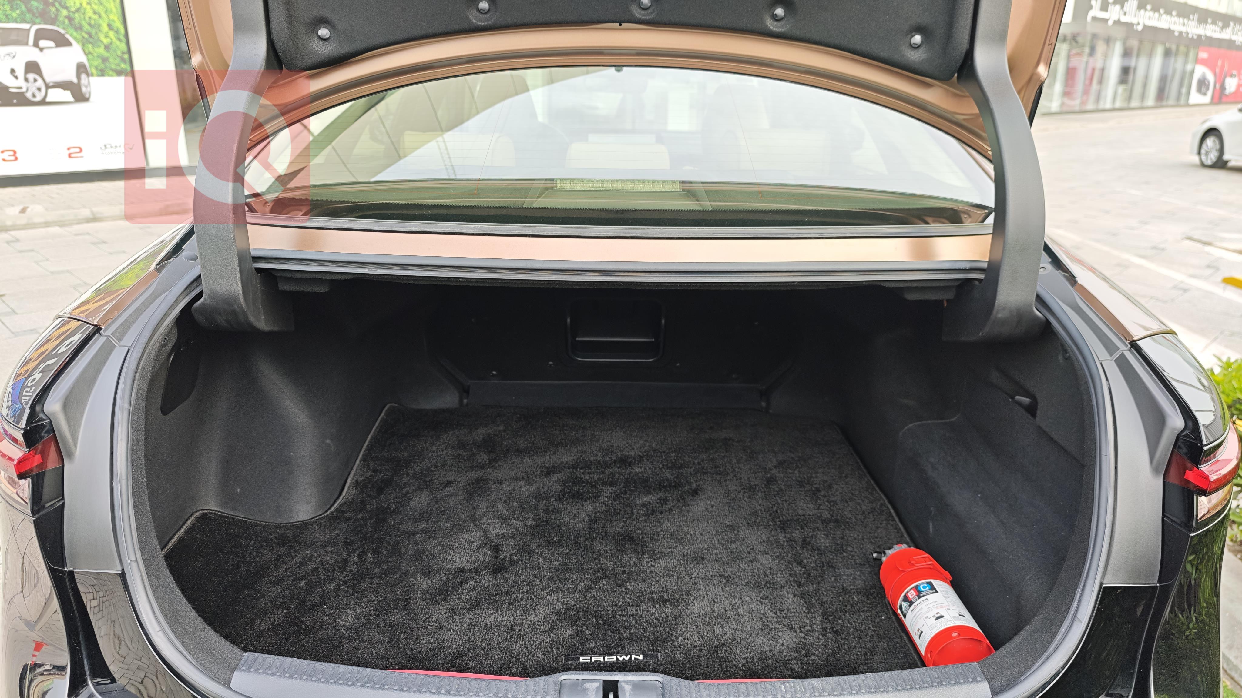 تويوتا كراون